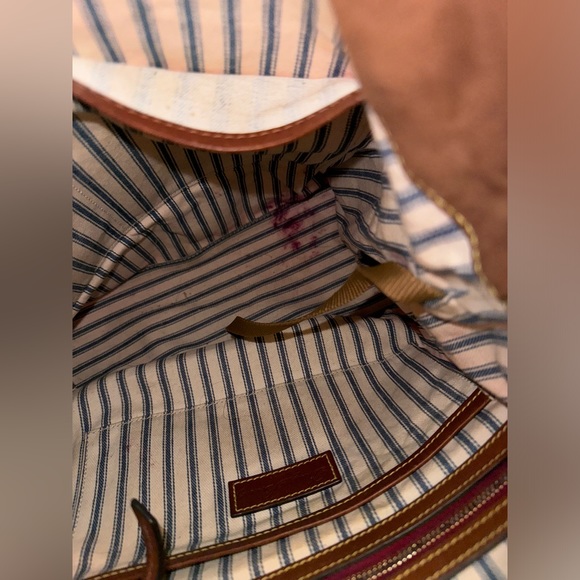 Dooney & Bourke Nylon Red Wayfarer Bag Tan Leather - Picture 8 of 13